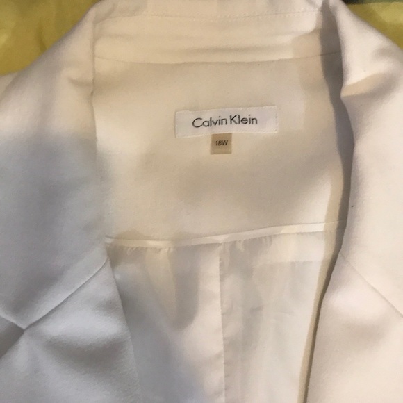 Calvin Klein sleeveless blazer - Picture 4 of 6